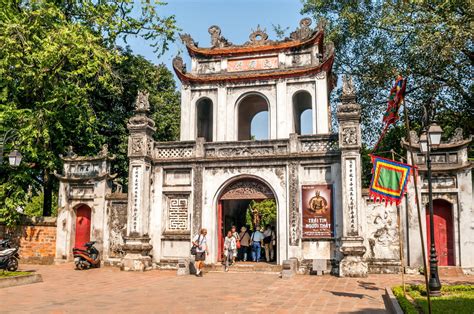 Le Temple de la Littérature à Huế: un joyau historique dans une ville fascinante!