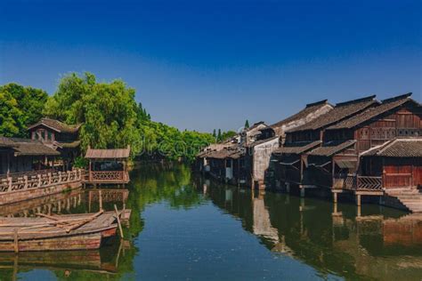  Le Jardin Wuzhen ! Une Ode à la Beauté Traditionnelle Chinoise